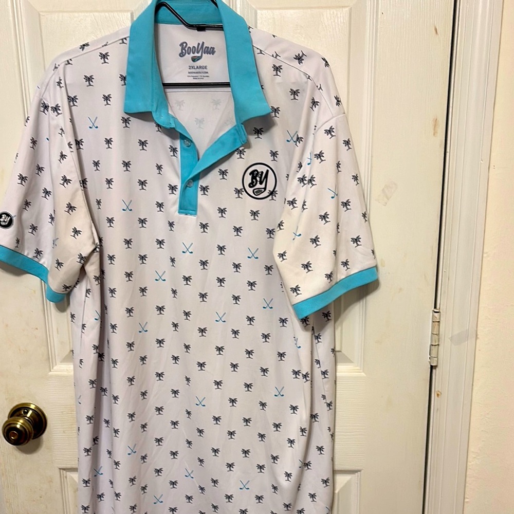 Boo Yaa White & Teal Palm-Print Golf Polo
Sz 2XLarge
